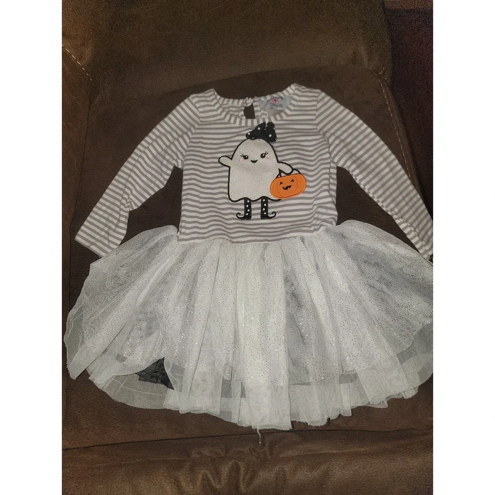 Counting daisies ghost pumpkin fall Halloween dress size 2t